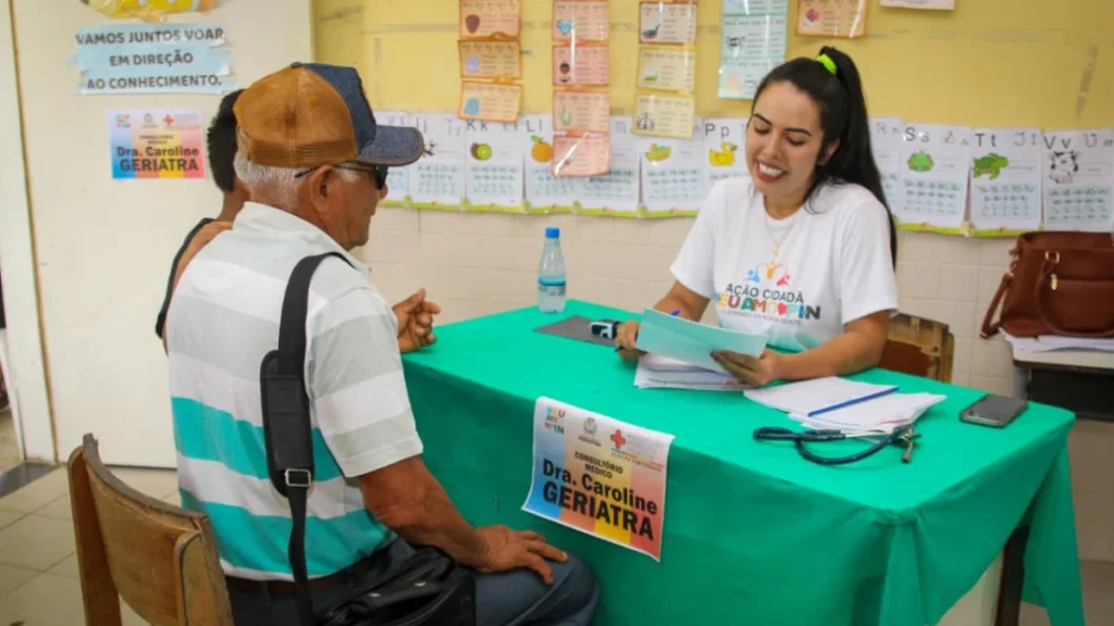 Ação “Eu Amo Parintins” realiza mais de 1.900 atendimentos na zona rural e reforça saúde pública