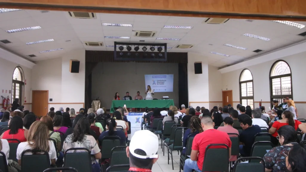 Pré-conferência municipal de saúde reúne comunidade na zona Leste