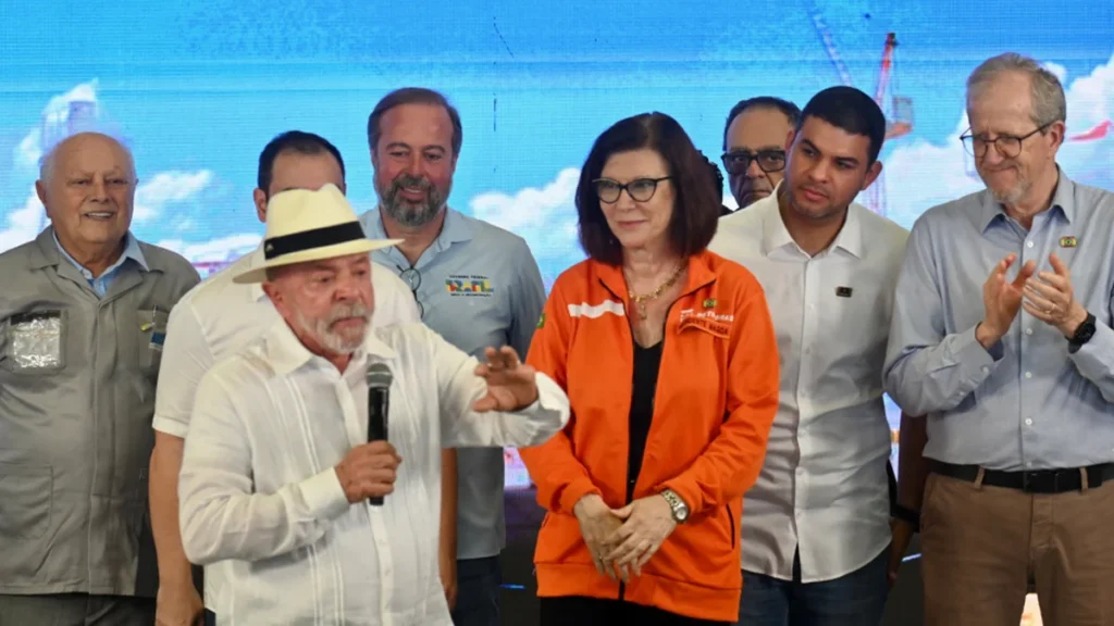 Petrobras investe R$ 2,8 bilhões no Amazonas e impulsiona indústria naval e emprego