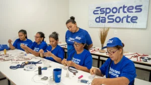 Curso de Biojoias Capacita 40 Mulheres e Impulsiona Renda em Parintins