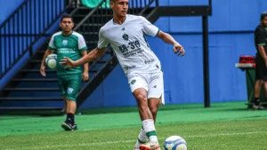 Emerson Bombado reforça o CDC para Série B do Amazonense com experiência e liderança
