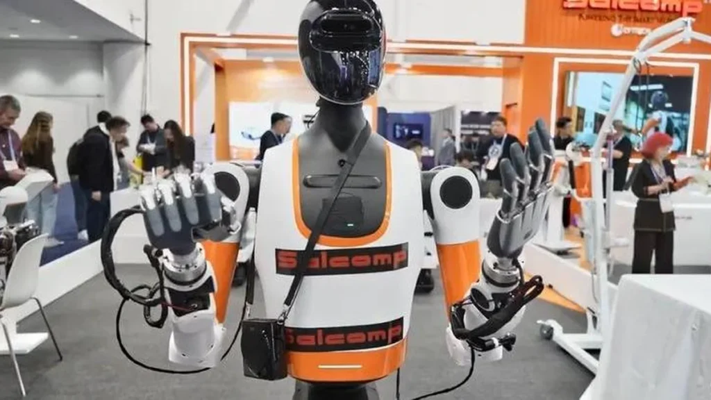 Salcomp planeja produção de robôs humanoides em Manaus para atender demanda nacional Salcomp planeja produção de robôs humanoides em Manaus para atender demanda nacional