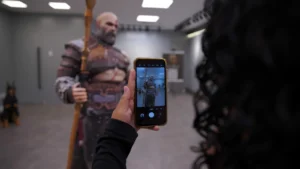 Manaus recebe exposição Mundo Geek de Papel que une tecnologia e cultura pop