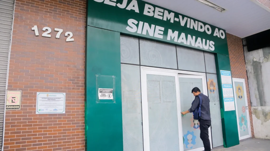 Concurso para Auditor Fiscal da Semef oferece salário inicial de R$ 27 mil em Manaus