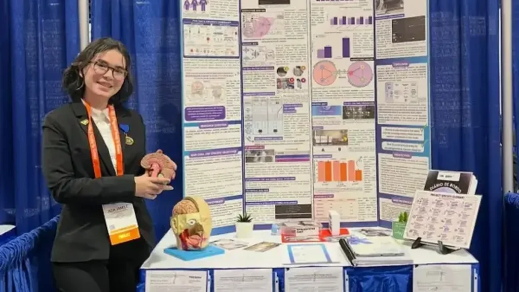 Estudante de Manaus conquista 4º lugar na maior feira de ciências do mundo com pesquisa sobre Alzhei