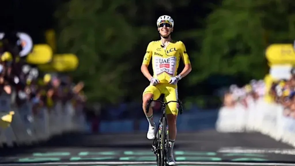 Tadej Pogacar domina o Tour de France com ataque impressionante, diz campeão do Giro