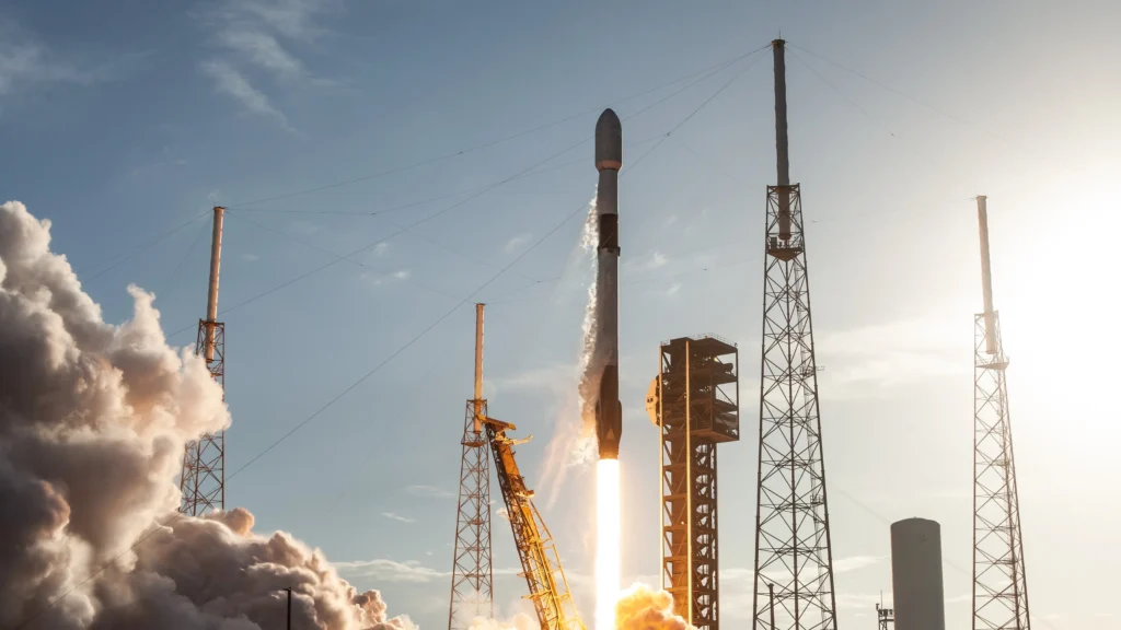 SpaceX realiza 13º teste da Starship com 20 satélites Starlink e ajustes após falhas SpaceX realiza 13º teste da Starship com 20 satélites Starlink e ajustes após falhas
