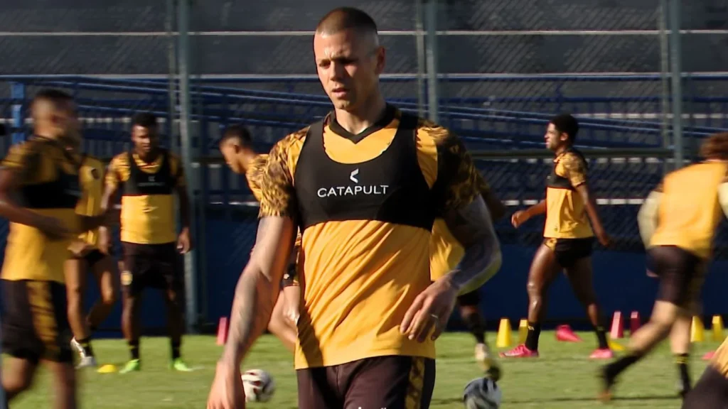 Zagueiro com falhas no Amazonas reforça Juventus-SP para Copa Paulista
